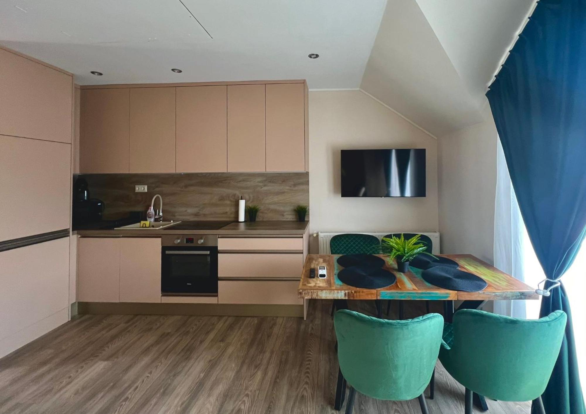 Mirina Apartment